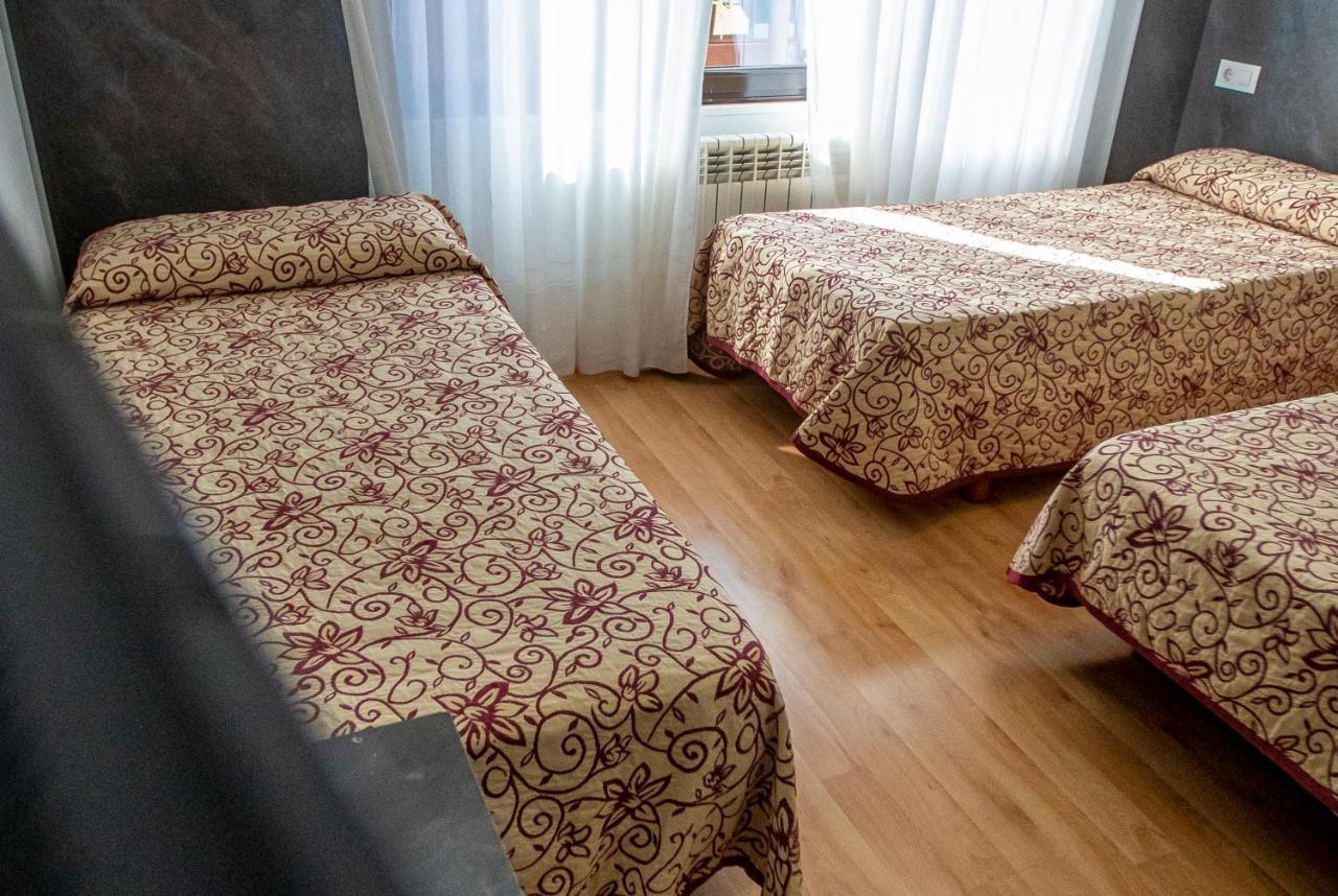 Hostal Vitorina Сория Экстерьер фото