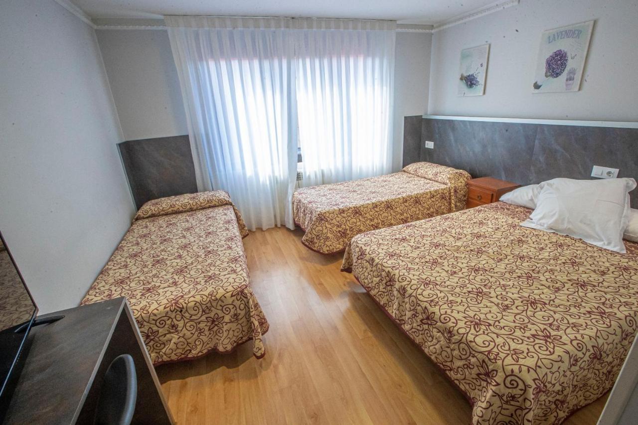 Hostal Vitorina Сория Экстерьер фото