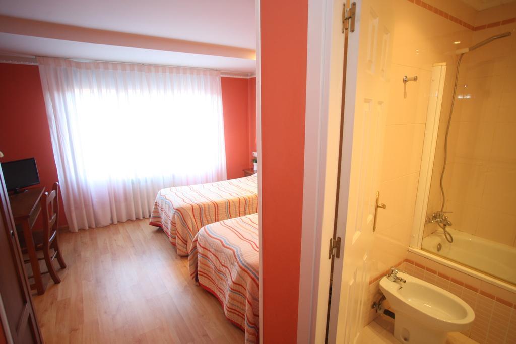 Hostal Vitorina Сория Экстерьер фото