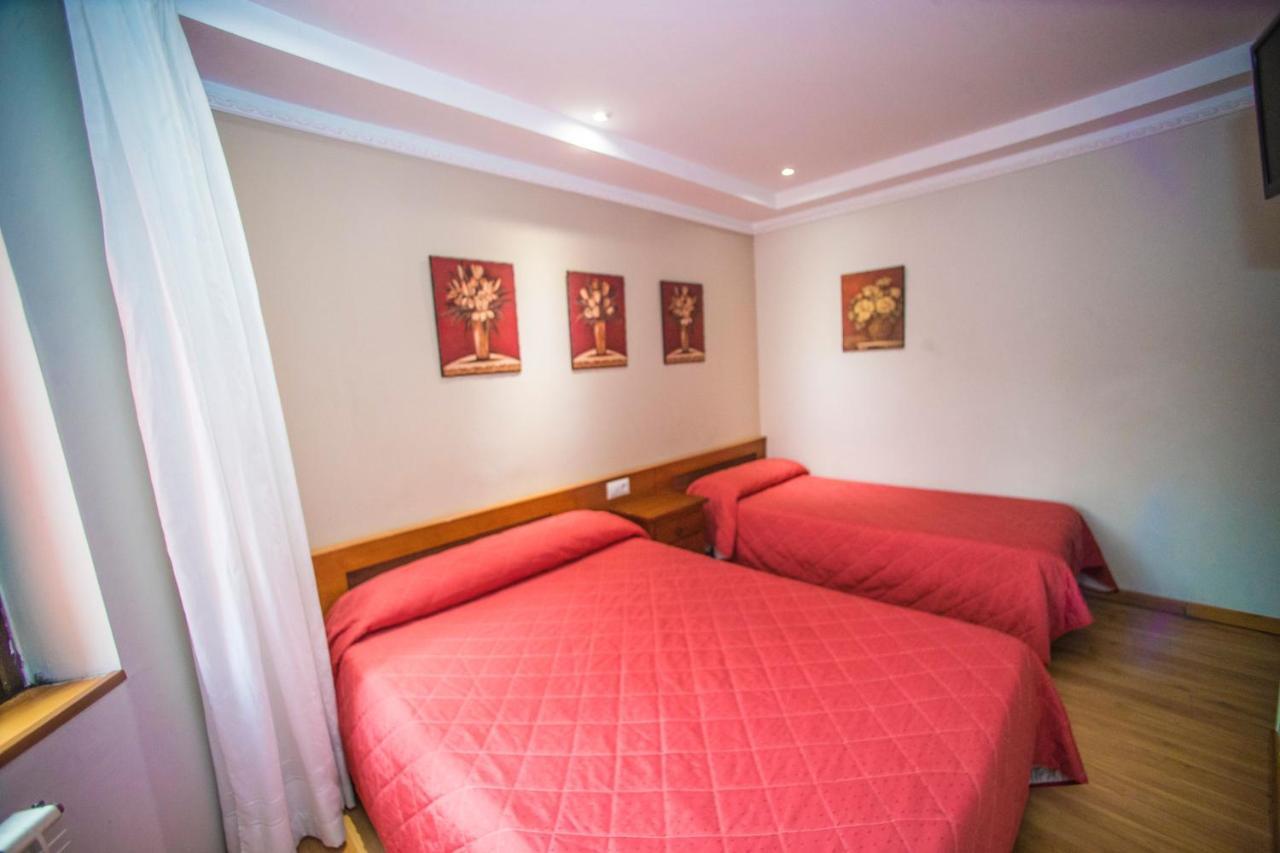 Hostal Vitorina Сория Экстерьер фото